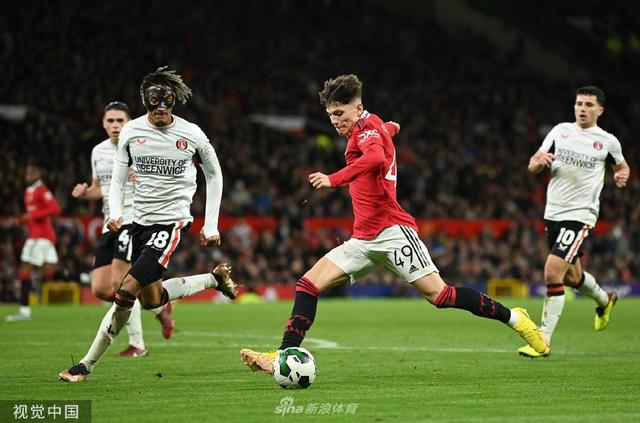 持顽强的斗 持顽强的斗